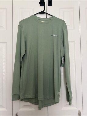Magellan Outdoors Women’s Long-sleeve crew top